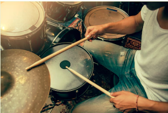 ドラムの足と手をバラバラに動かす練習方法やコツ